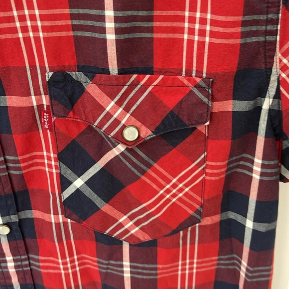 Levi's Men’s Pearl Snap Check Plaid Cotton Lightweight Western Shirt Red Size L - Picture 3 of 12